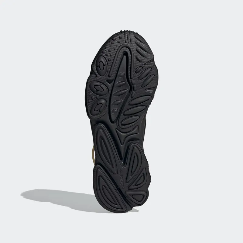 adidas OZWEEGO Core Black / Core Black / Hazy Beige (GV9710)