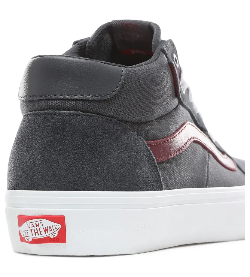 vans-style VN0A3DOVVGM
