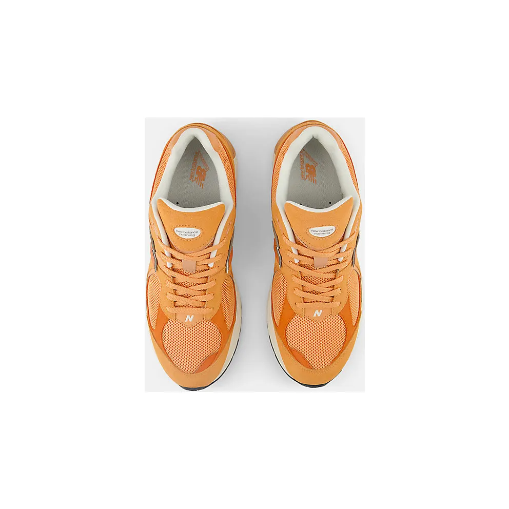 New Balance 2002R “Infield Clay” (M2002RFJ)