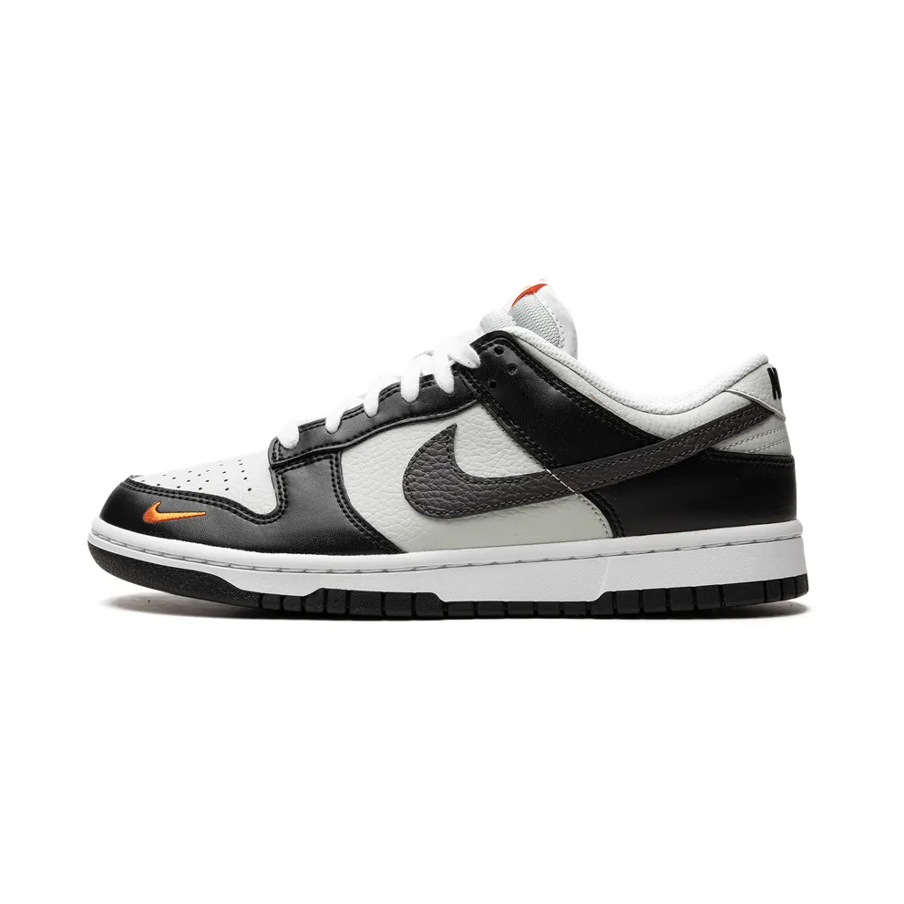 Nike Dunk Low “Black/Total Orange” (FN7808-001)