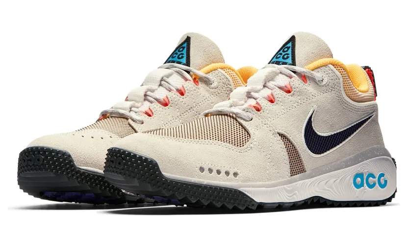 nike-acg AQ0916-100