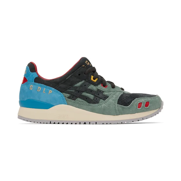 Asics Black & Green Gel-Lyte III OG Sneakers (1201A755.021)