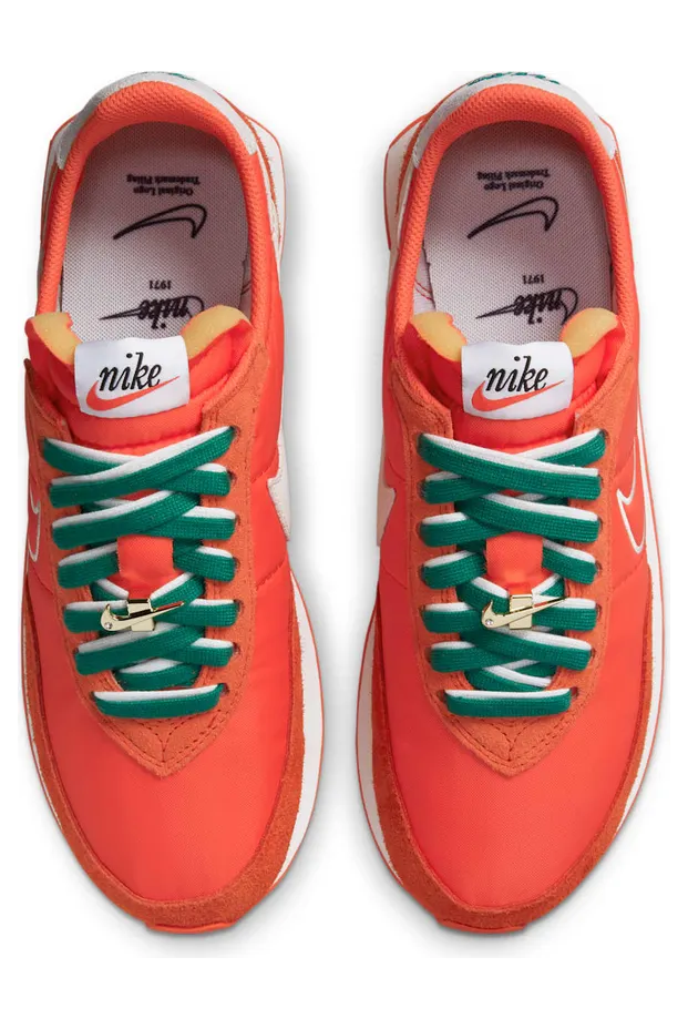 nike-waffle-trainer DH4390-800