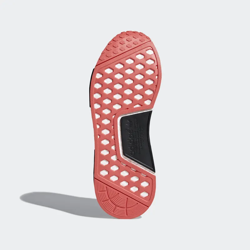 adidas NMD R1 Core Black Trace Scarlet Core Black/Carbon/Trace Scarlet (CQ2413)