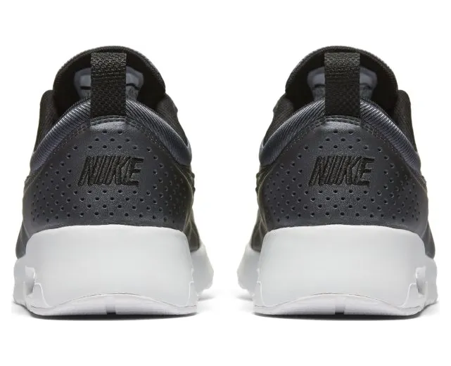 nike-air-max 861674-002
