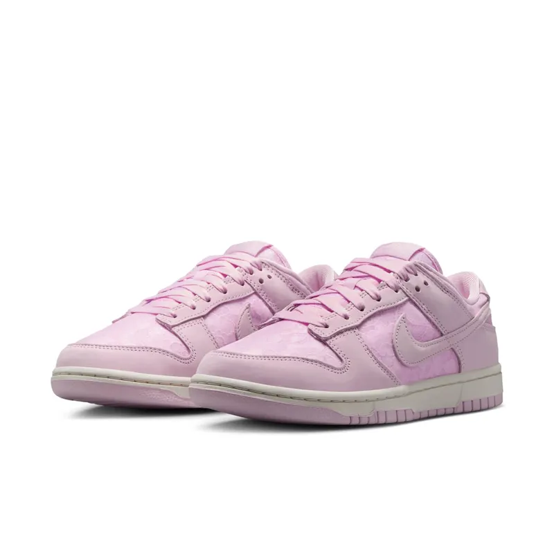 Nike Dunk Low “Regal Pink” (HJ5870-600)