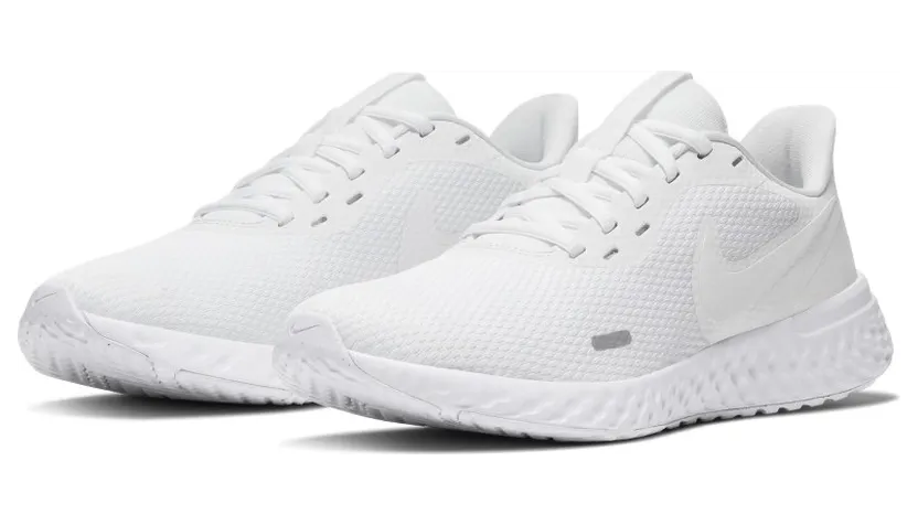 nike-revolution BQ3207-104