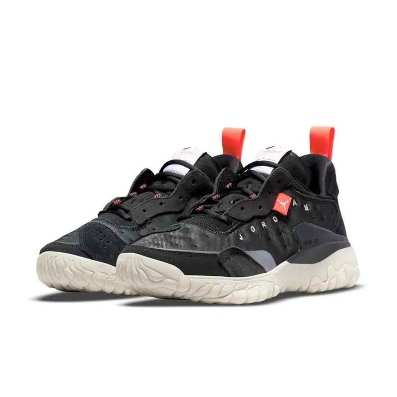Jordan Delta 2 Black Infrared (CV8121-012)