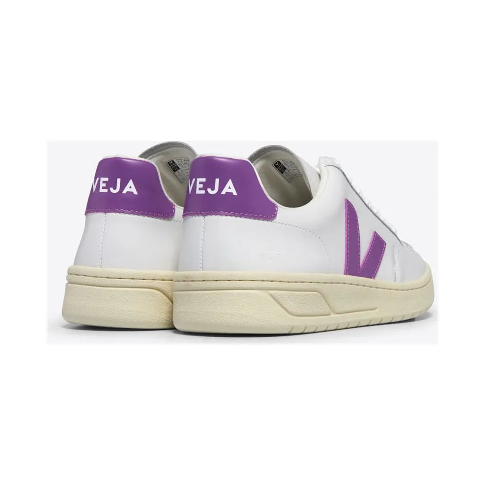 Veja V-12 Leather (XD0203678A)