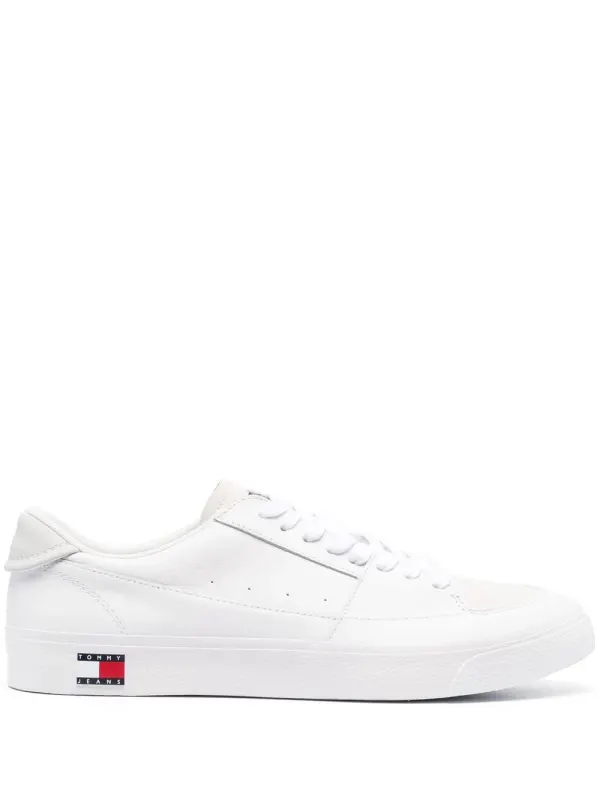 Tommy Jeans mit Logo – White (EM0EM01106)
