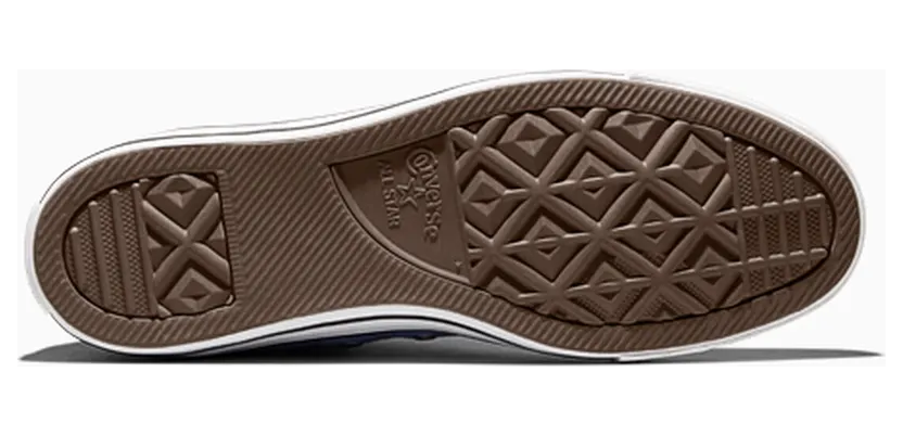 converse-sneaker A15950C