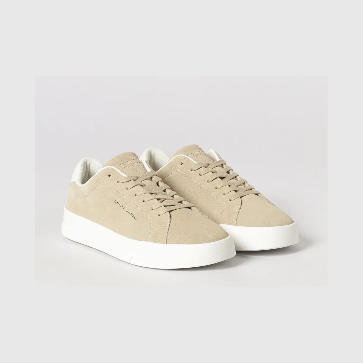 Tommy Hilfiger Suede Sneakers Beige (FM0FM05459RBT)