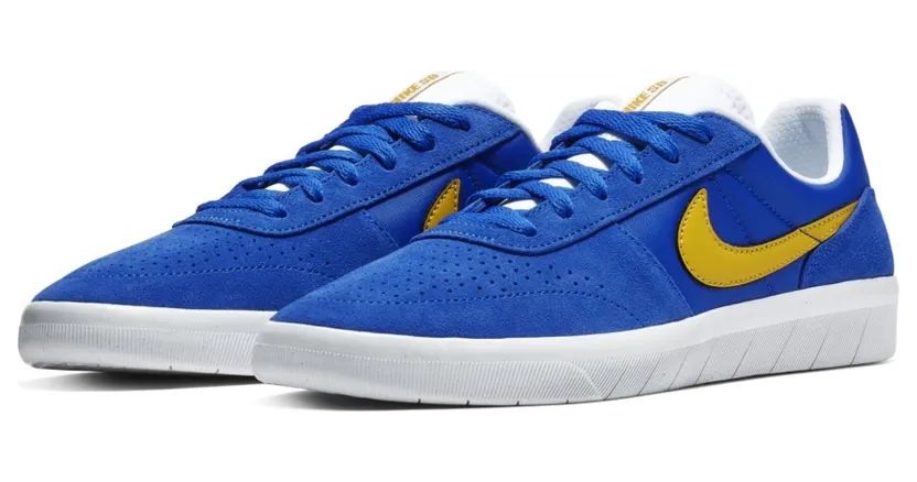 nike-sneaker AH3360-400