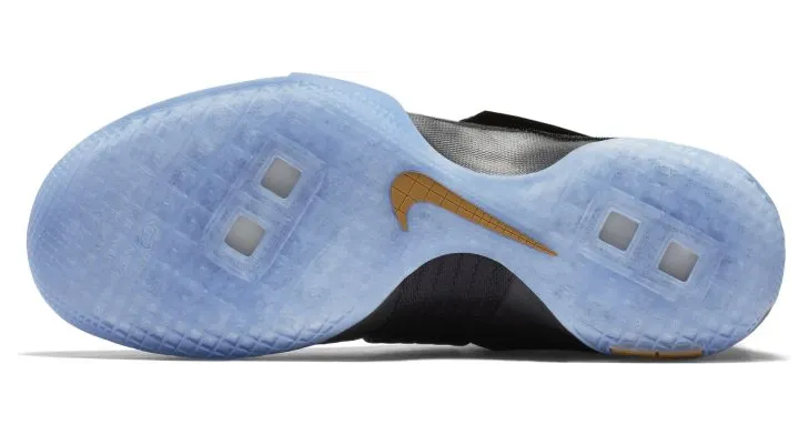nike-lebron 925432-900