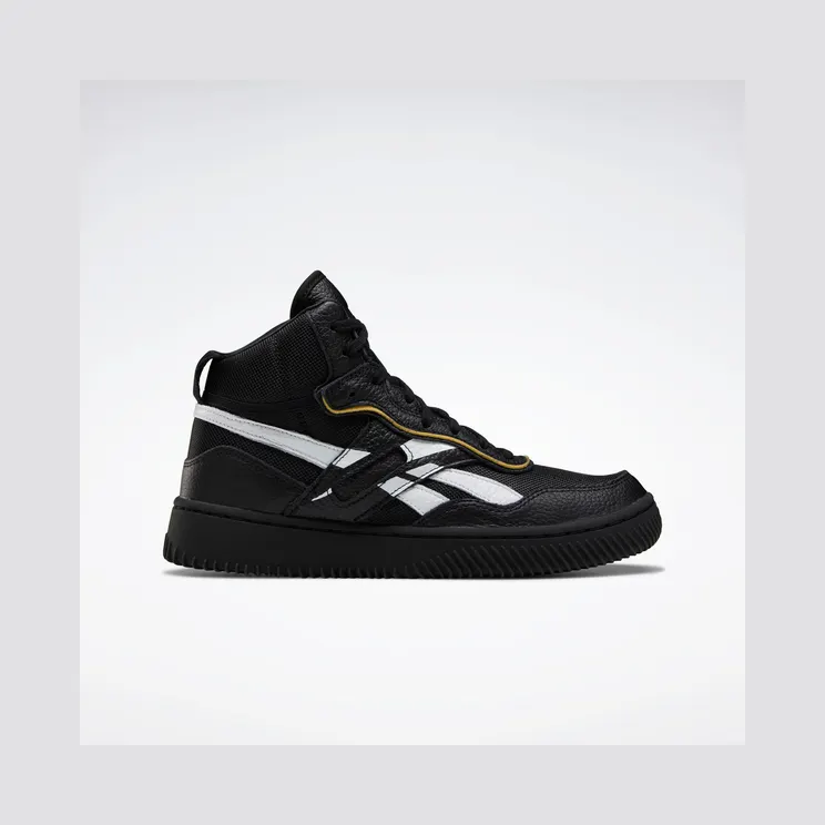 Reebok VB Dual Court Mid II Schoenen Black / Black / White