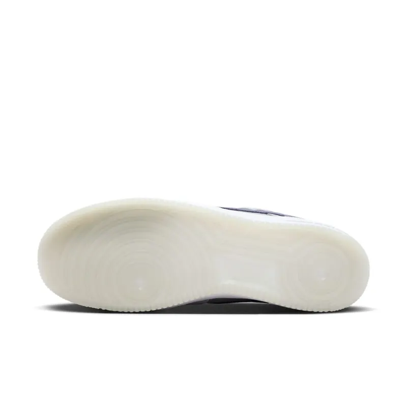 Nike Air Force 1 ’07 LV8 “Pure Platinum / Light Carbon” (FJ4170-001)