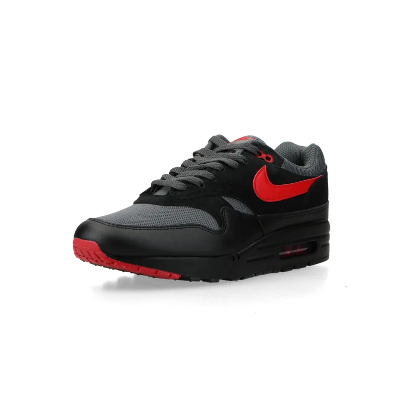 Nike Air Max 1 Essential (black / university red / iron grey) – FZ5808-008