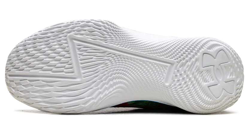 under-armour-curry-1 3025633-300