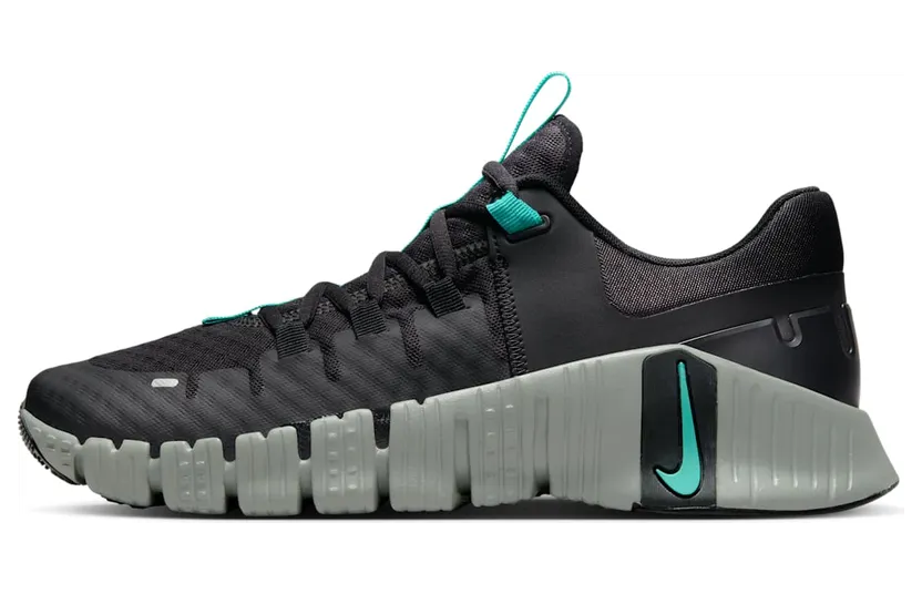 nike-free DV3949-004