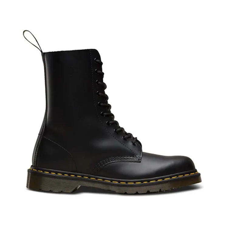 Dr. Martens 1490 Black Smooth Leather (10092001)