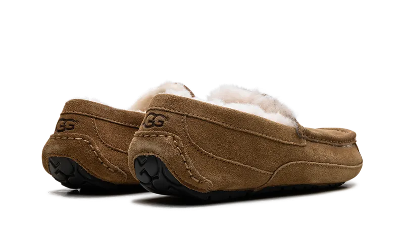 Ugg Australia Ascot Moccasin “Chestnut” (1101110-CHE)