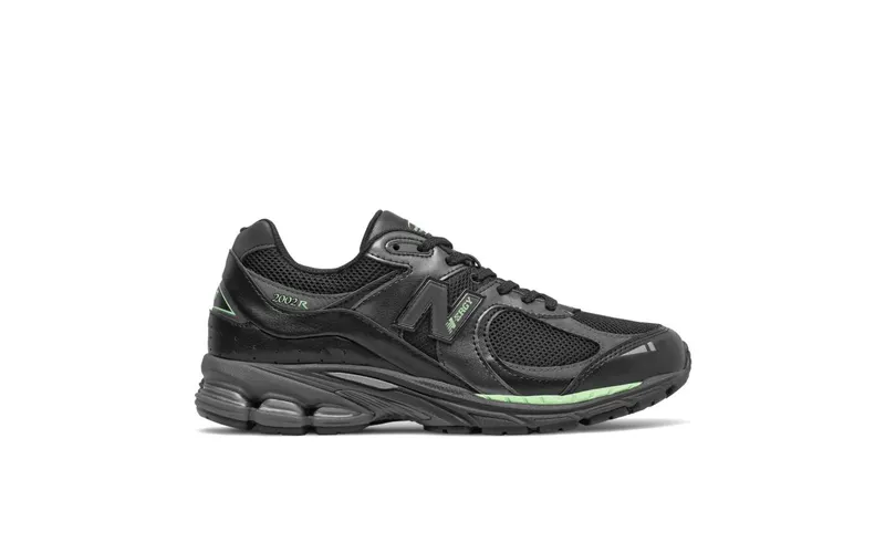 New Balance New Balance Black/Green (M2002RLD)