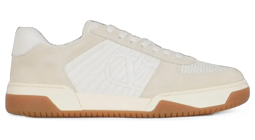 Valentino Garavani Geperforeerde sneakers met logodetail – Wit (YS0M78ZZM)