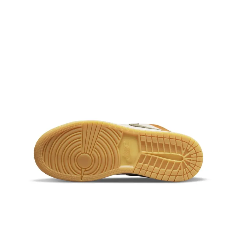 Jordan 1 Low Light Curry (GS) (DJ0342-102)