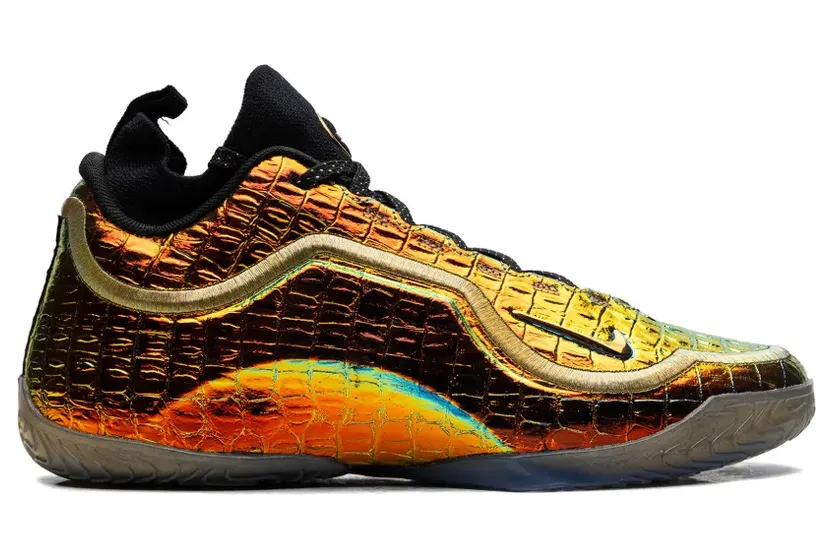 Nike LeBron 23 sneakers met metallic-reliëf – Goud (IO4321)