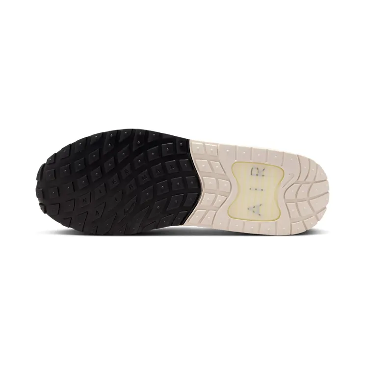 nike-air-max FN0784-105