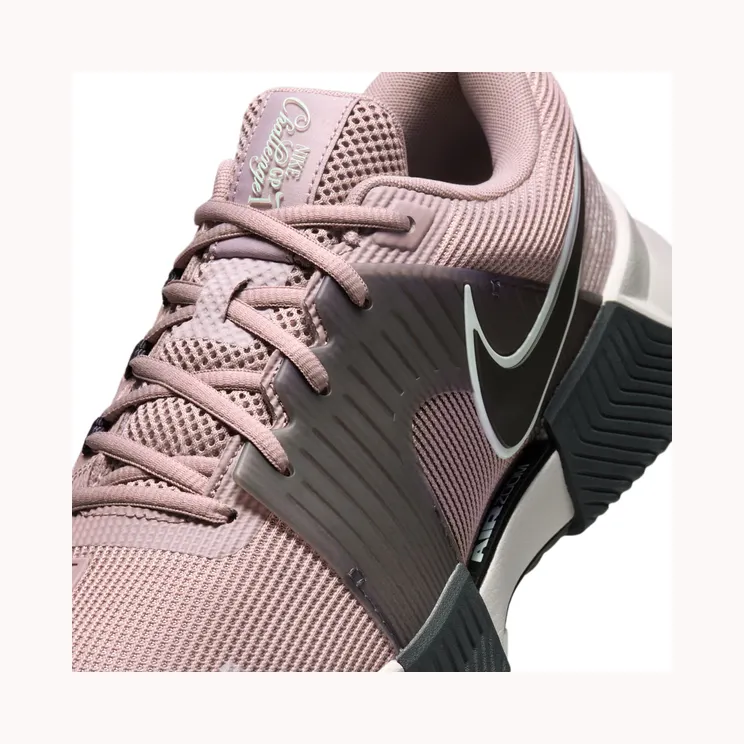 nike-zoom IQ6059-200