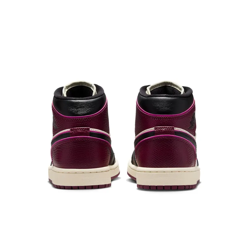 Air Jordan 1 “Bordeaux” (FQ7818-101)