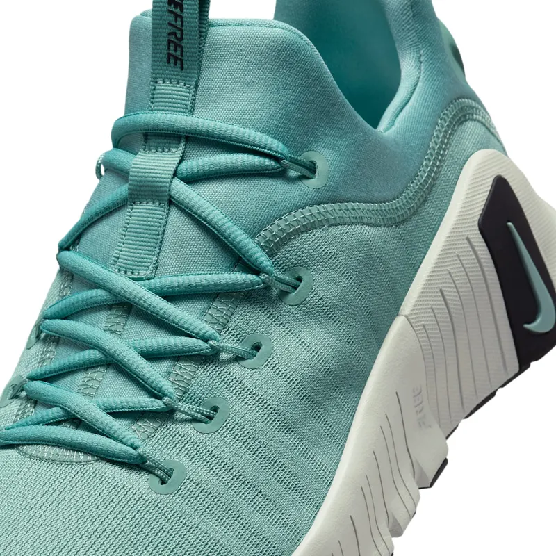 nike-free FJ7127-007