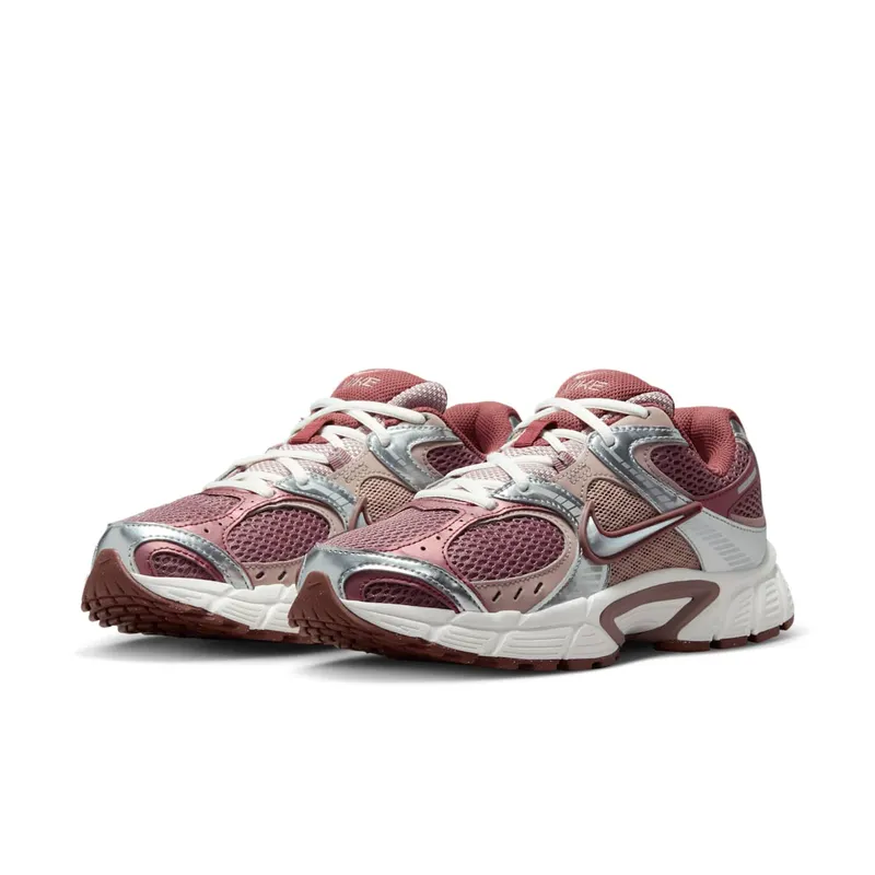 Nike V5 RNR “Smokey Mauve / Red Sepia / Malt / Metallic Silver” (HQ7901-200)