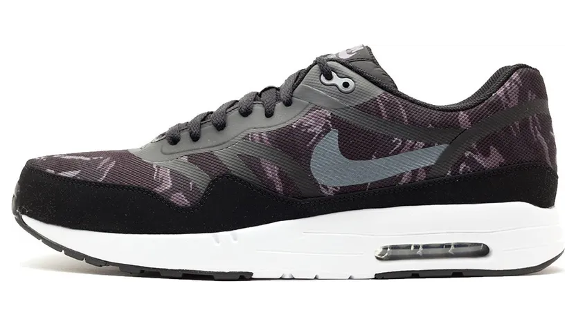 Nike Air Max 1 Premium Tape Black Camo (599514-001)