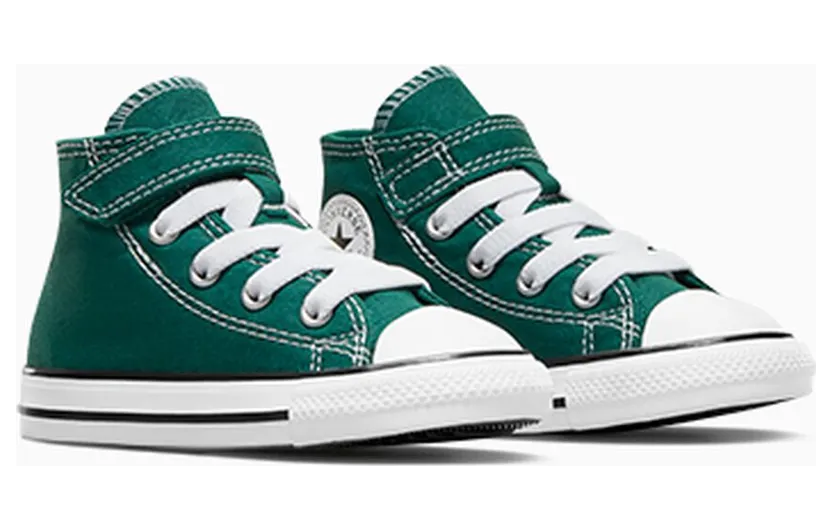 converse-chuck-taylor-all-star A06134C