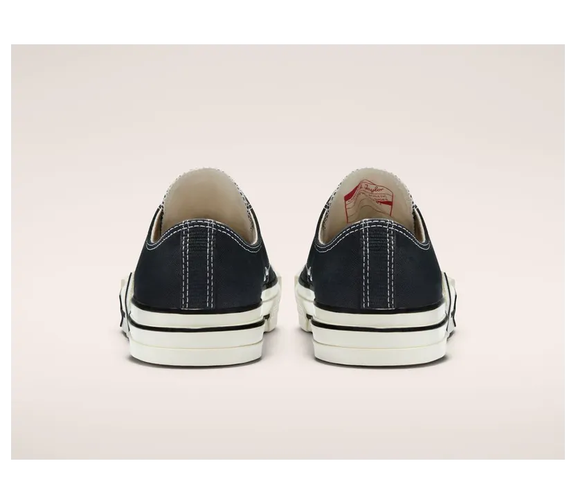 converse-chuck-taylor-all-star A02115C
