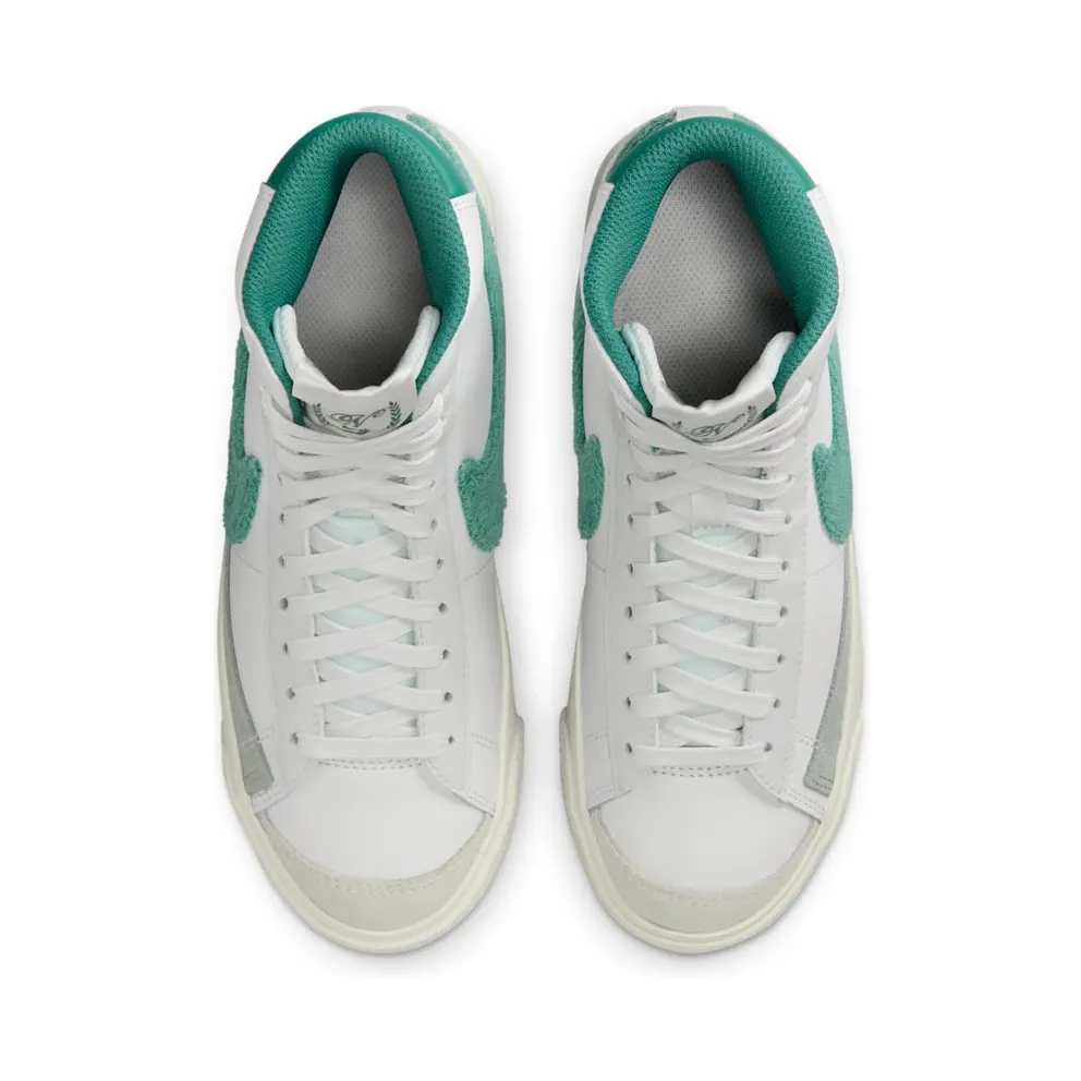 Nike Blazer Mid ’77 Summit White Phantom Light Pumice Bicoastal (FZ1158-100)