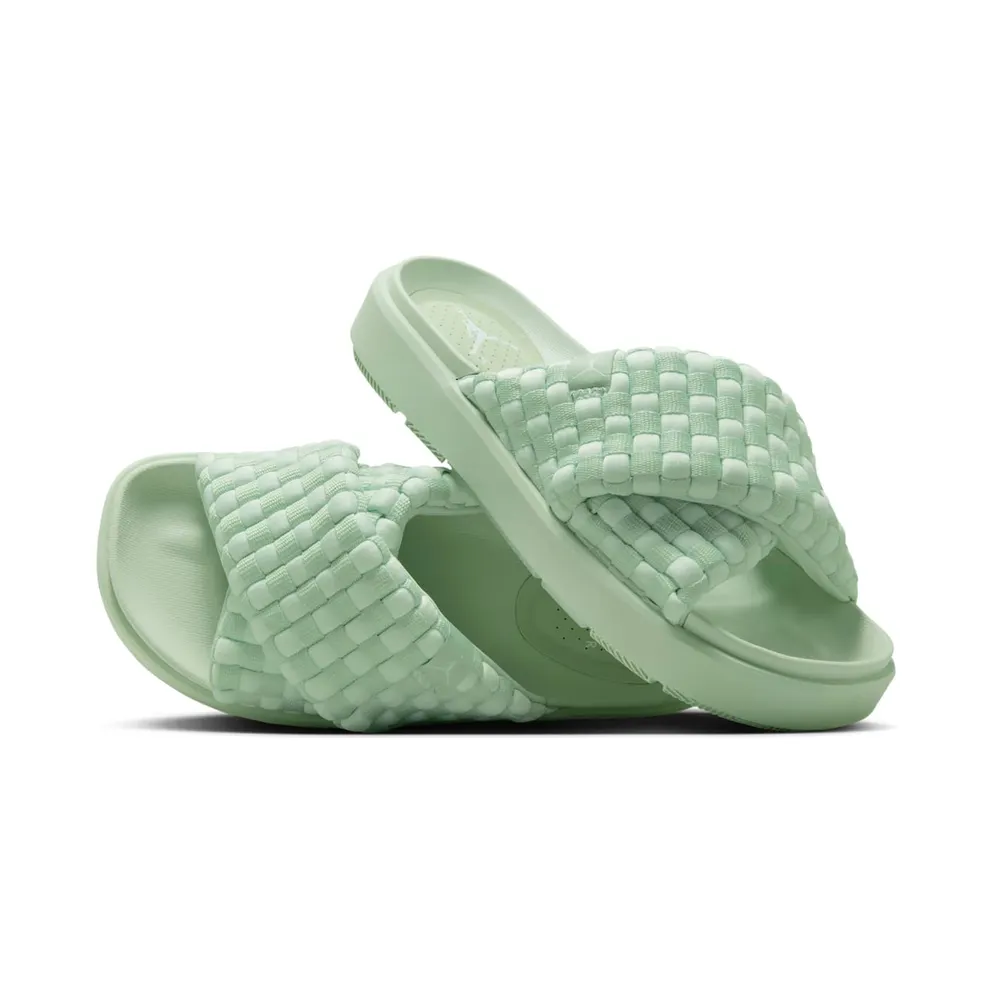 Jordan Sophia Pistachio Frost White Barely Green (DO8863-300)