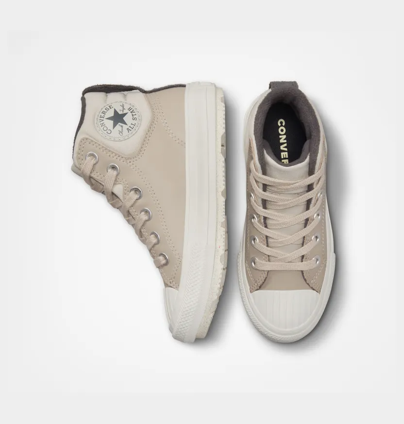 converse-chuck-taylor-all-star A02504C
