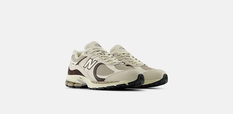 New Balance 2002R Gore-Tex Greige Grey Brown (M2002RXV)