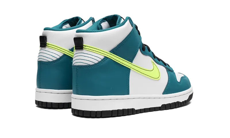 Nike Dunk High “Bright Spruce Volt” (DB2179-109)