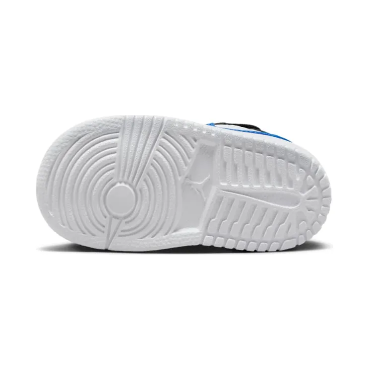 air-jordan-1 DR9747-140