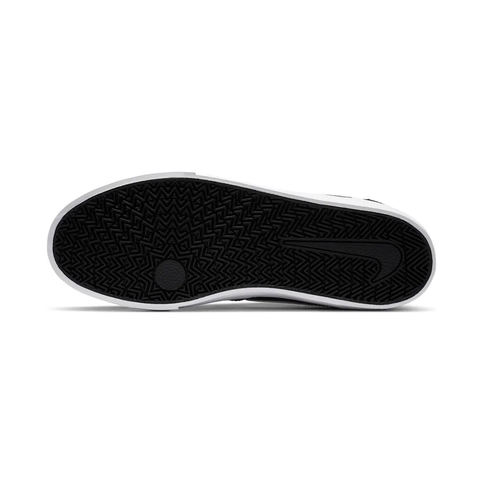 Nike SB Charge Premium “Black / White” (DA5493-001)