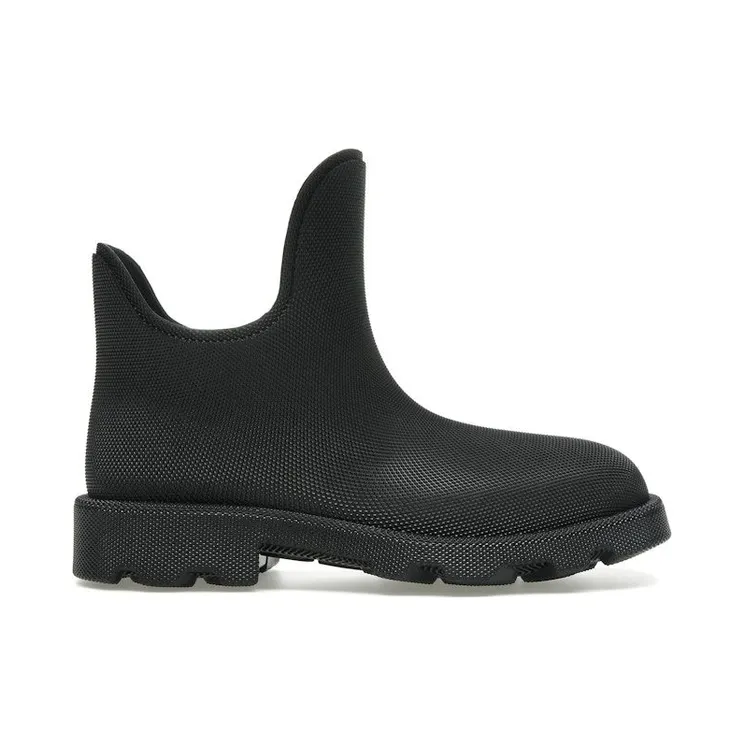 Burberry Marsh Round-Toe Ankle Boots Black (8077371)