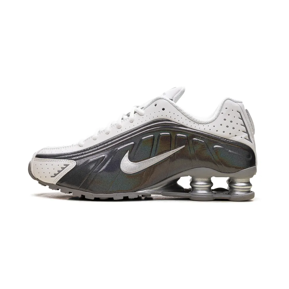 Nike Shox R4 “White Iridescent” (IB7703-100)