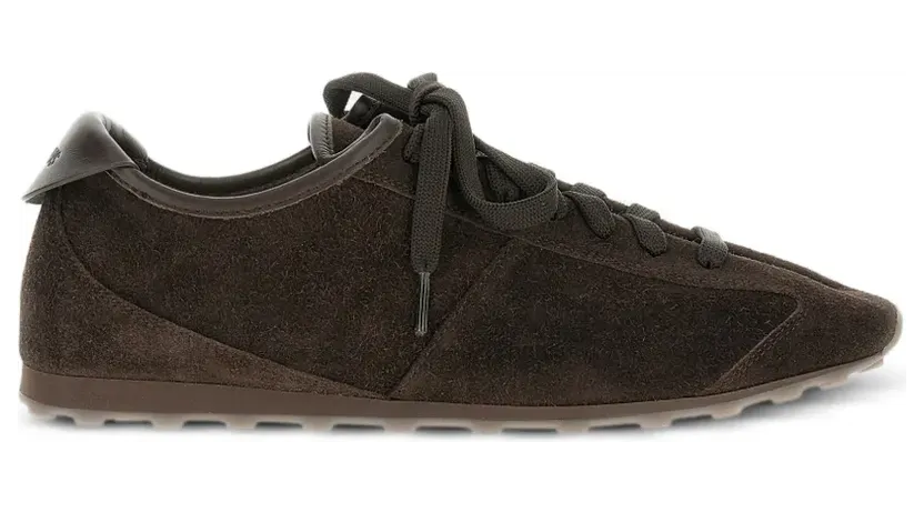 Jacquemus Tennis aus Wildleder “Brown” (FOM00175AC09A14)