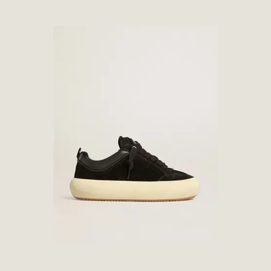Golden Goose Space-Star Cube In Black Suede With Perforated Star (GWF00807.F007093.90100)