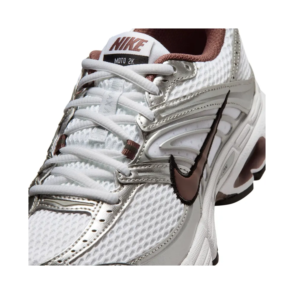 Nike Air Max Moto 2K White/Metallic Silver/Black/Tattoo (HQ2056-109)