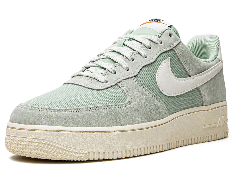 nike-air-force DO9801-300